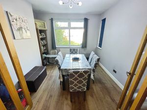 Dining room- click for photo gallery